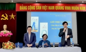 Tổ chức tọa đàm về hai tập tùy văn "Chân mây" và "Hoa khởi trinh" của nhà thơ Nguyễn Linh Khiếu